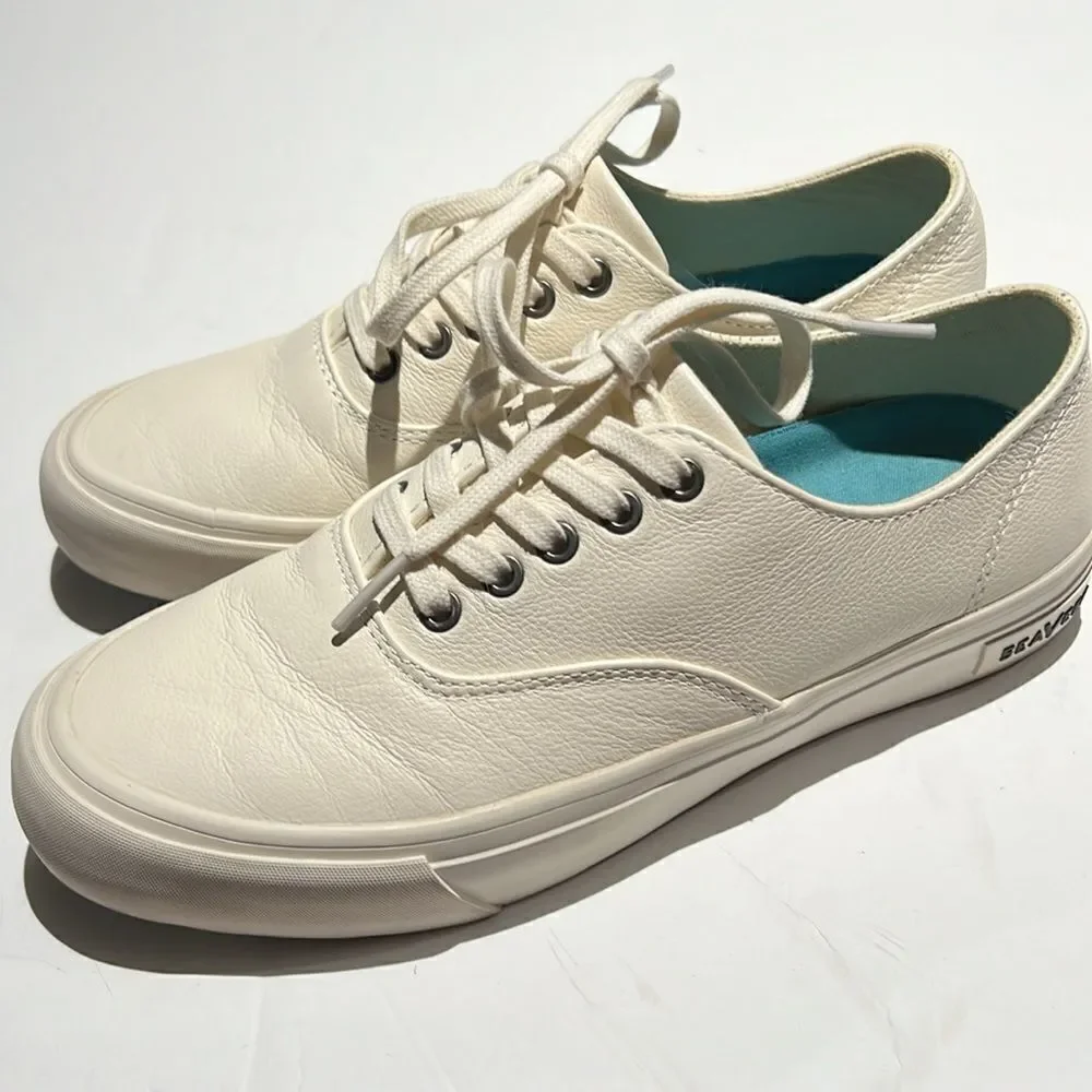 SeaVees‎ Legend Sneaker/white tumbled leather/size 7.  B61